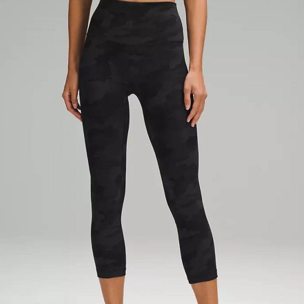 **BRAND NEW** Lululemon Align High-Rise Crop Leggings, Size 10, Color: Camo Coal